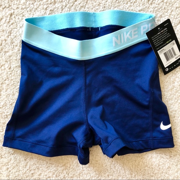 ⭐️MOVING 8/24⭐️Nike Pro Dry-Fit CompressionShorts - Picture 1 of 2